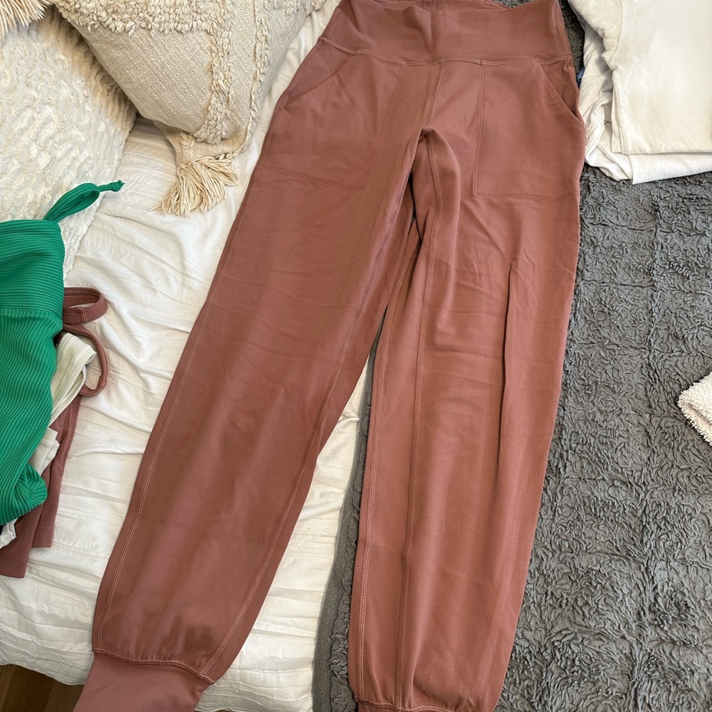 Lululemon align 7/8 joggers